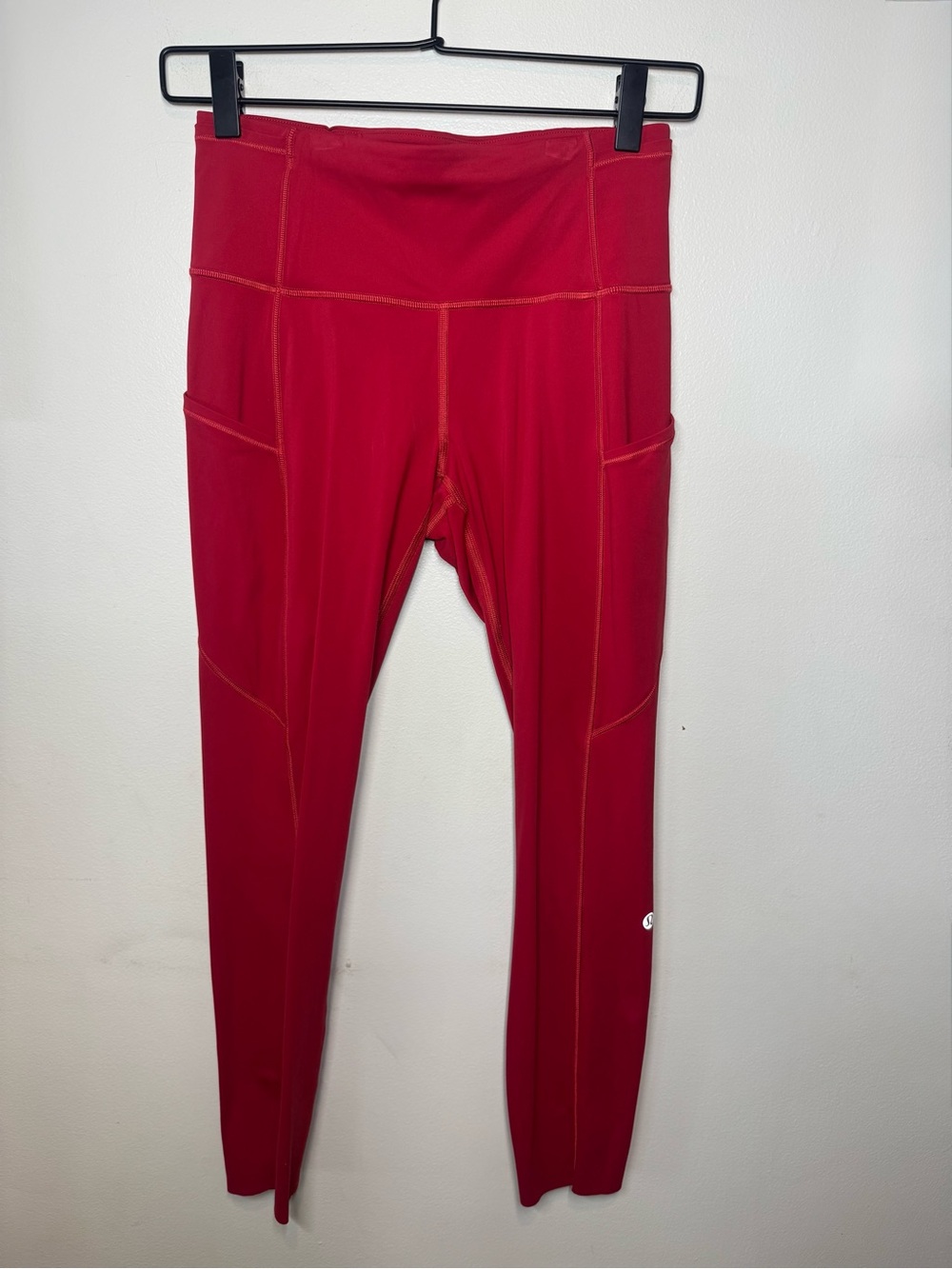 Lululemon Fast and Free High-Rise
Tight 25" Pomegranate